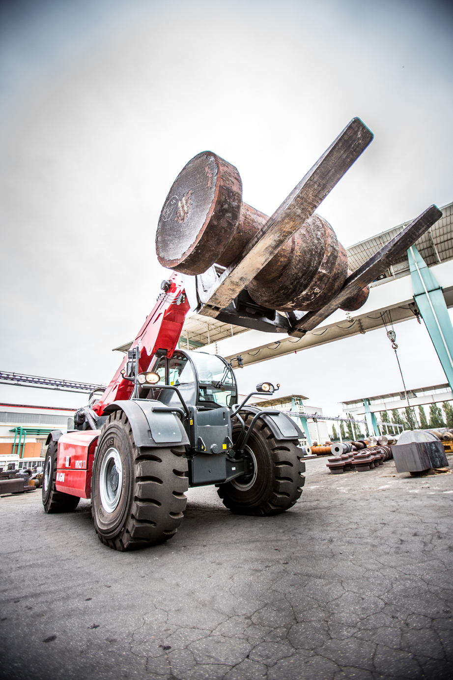 Magni HEAVY LIFT Telescopic Handlers NorthEdge Machinery Ltd magni-heavy-lift-telescopic-handlers-northedge-machinery-ltd