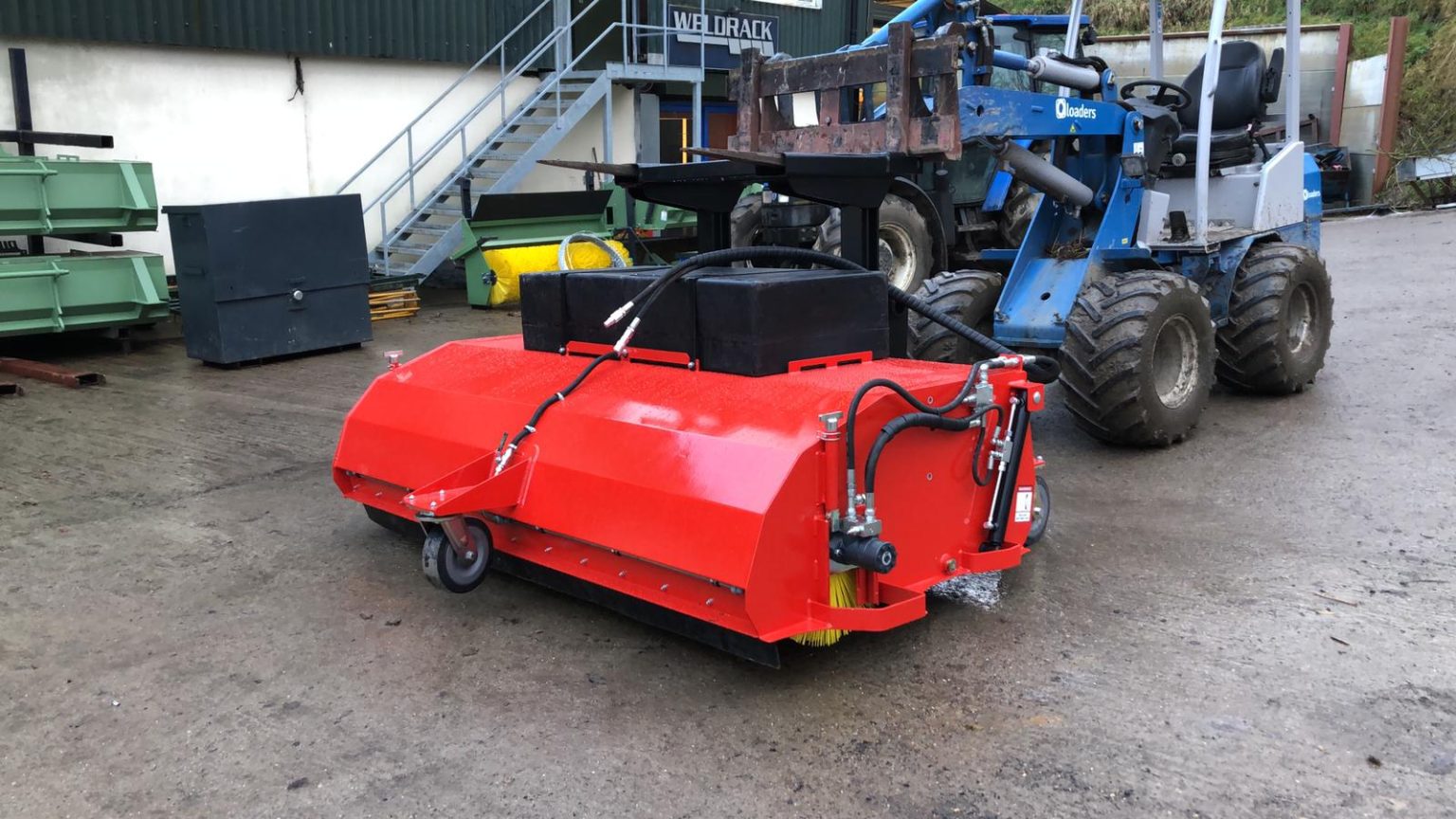 Telehandler Sweeper Collector DMX Sweeper Collector – NorthEdge Machinery Ltd
